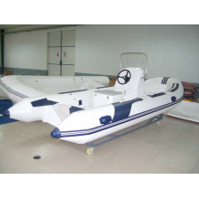 Bateau semi-rigide 4,7 m (RIB470A)